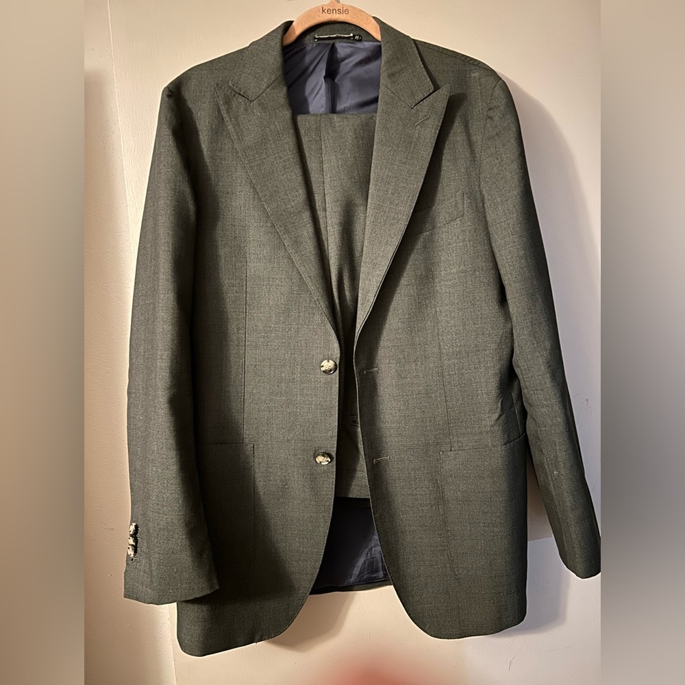 Suitsupply in good condition it’s a original 40L